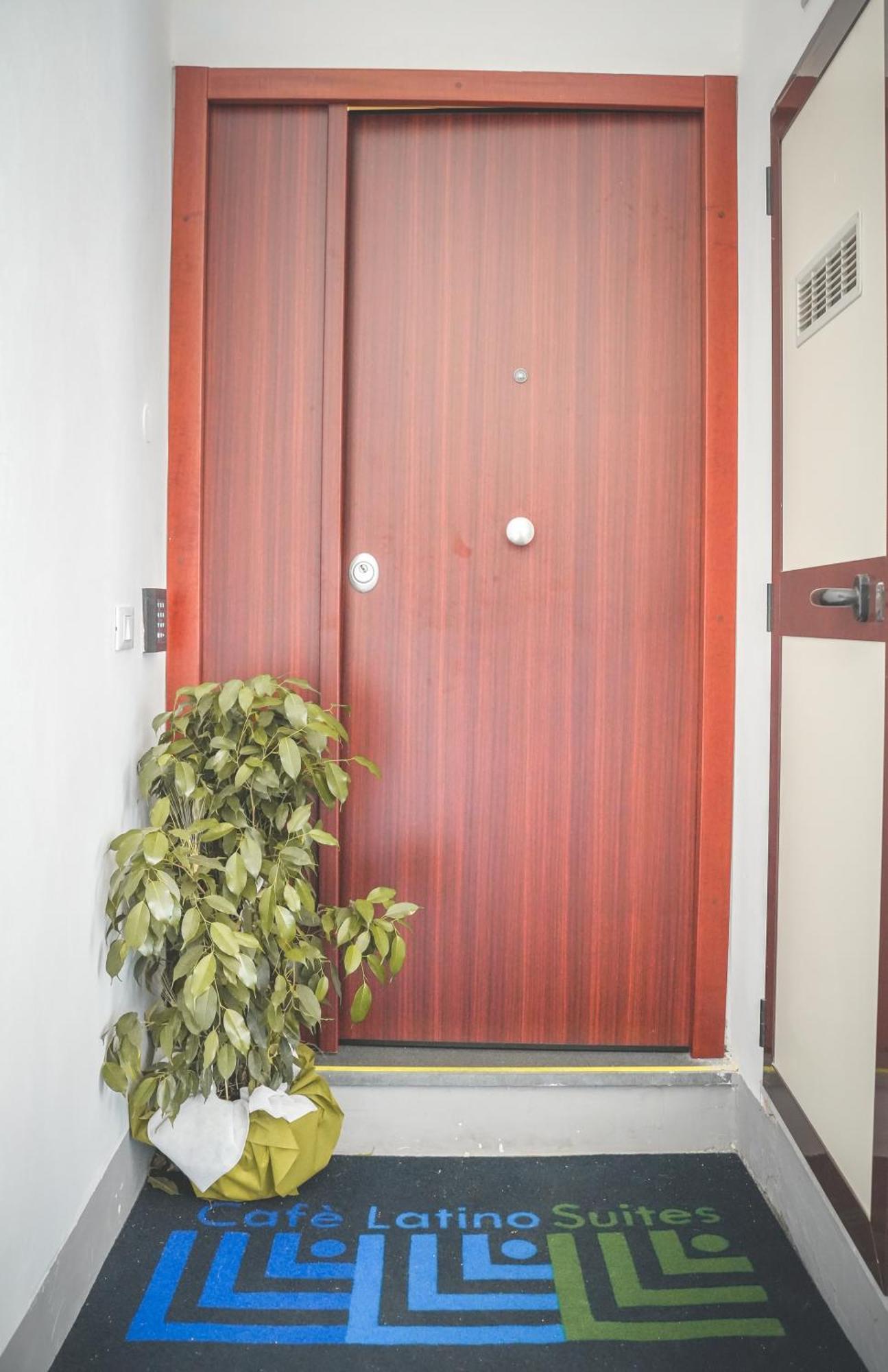 סורנטו Cafe Latino Suites מראה חיצוני תמונה