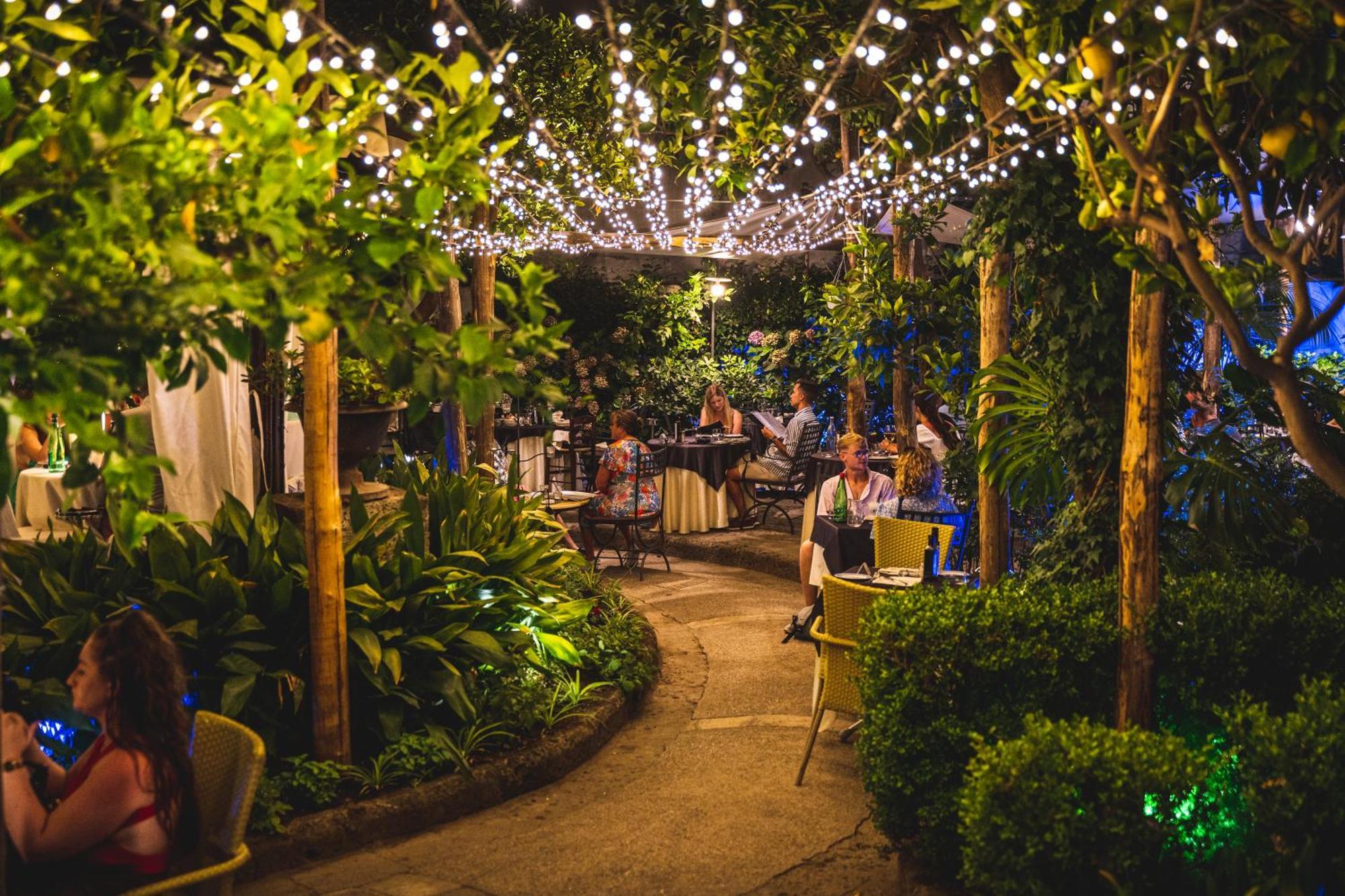 סורנטו Cafe Latino Suites מראה חיצוני תמונה